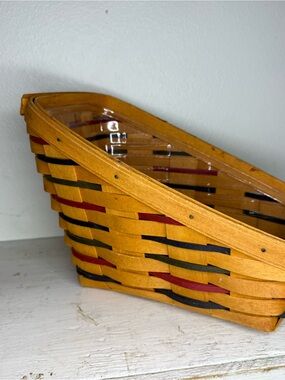 LONGABERGER WOVEN TRADITIONS SMALL VEGETABLE BASKET & Protector